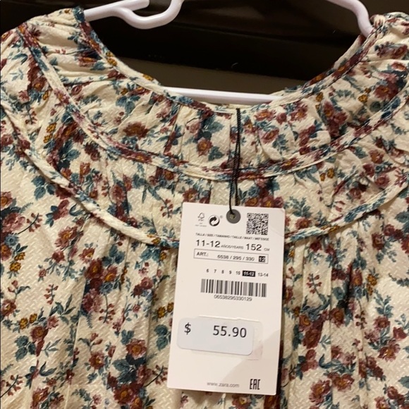 Floral‎ Zara dress - Picture 3 of 6